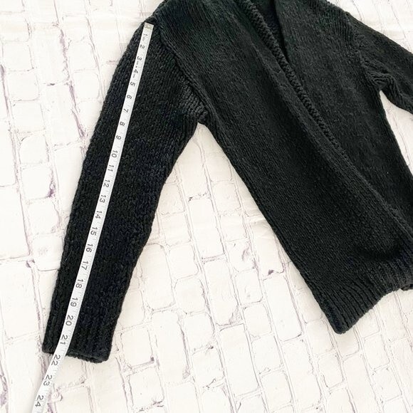Urban Outfitters Black Chunky Knit Open Front Pockets Long Sleeve Cardigan XS - Picture 8 of 11